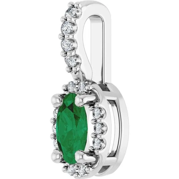 Halo-Style Pendant Image 2 Allain's Jewelry New Iberia, LA