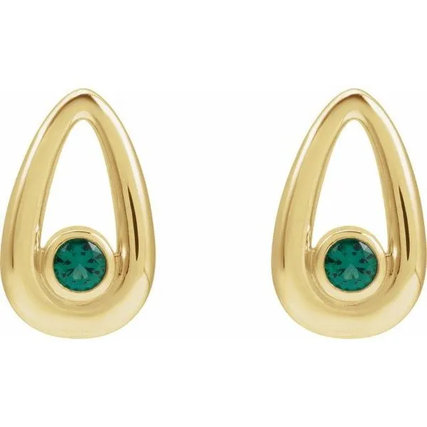 Geometric Earrings Image 2 Hart's Jewelers Grants Pass, OR