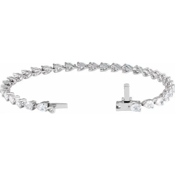Lab-Grown Diamond Line Bracelet Image 2 Milan's Jewelry Inc Sarasota, FL