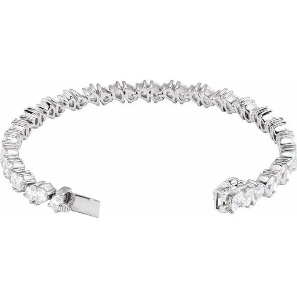 Lab-Grown Diamond Line Bracelet Image 3 Milan's Jewelry Inc Sarasota, FL