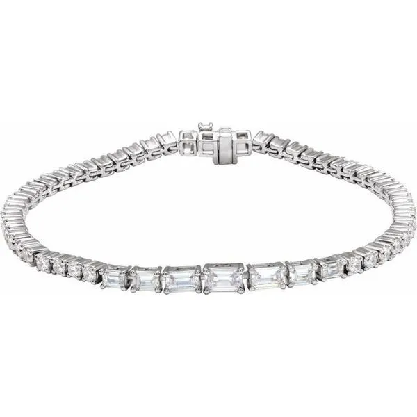 Lab-Grown Diamond Line Bracelet Grayson & Co. Jewelers Iron Mountain, MI