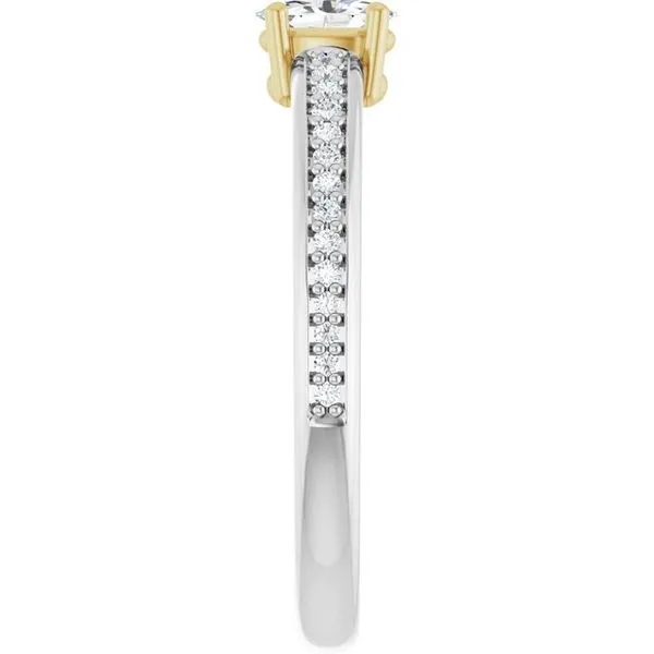 Solitaire Engagement Ring Image 4 Austin's Fine Diamonds & Jewelry Lyndhurst, NJ