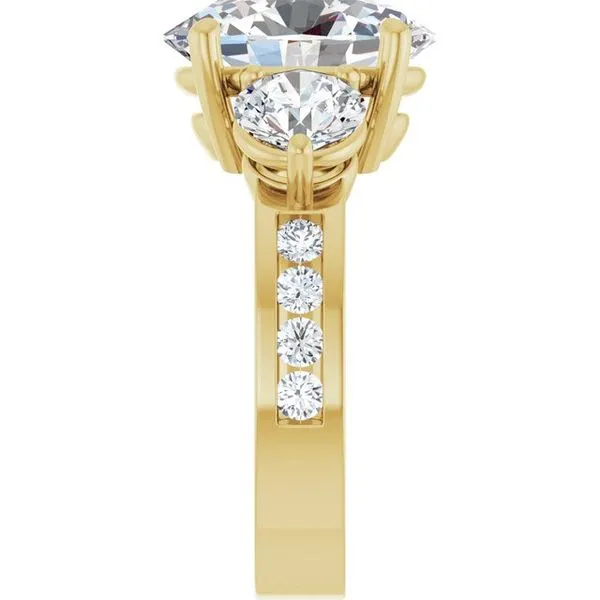 Three-Stone Engagement Ring Image 4 Austin's Fine Diamonds & Jewelry Lyndhurst, NJ