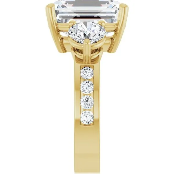 Three-Stone Engagement Ring Image 4 Golden Sails Jewelers, Inc. Saint Petersburg, FL