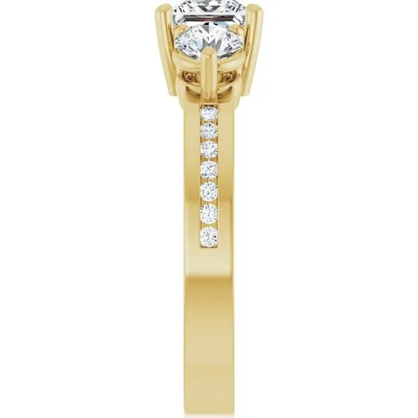 Three-Stone Engagement Ring Image 4 Golden Sails Jewelers, Inc. Saint Petersburg, FL