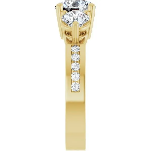 Three-Stone Engagement Ring Image 4 Austin's Fine Diamonds & Jewelry Lyndhurst, NJ