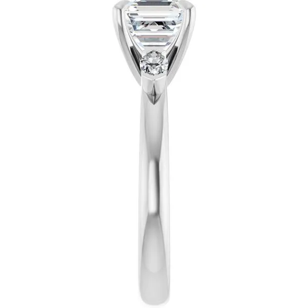 Claw-Prong Three-Stone Engagement Ring Image 4 Austin's Fine Diamonds & Jewelry Lyndhurst, NJ
