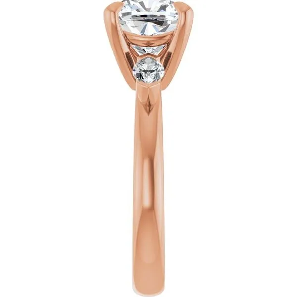 Claw-Prong Three-Stone Engagement Ring Image 4 Austin's Fine Diamonds & Jewelry Lyndhurst, NJ