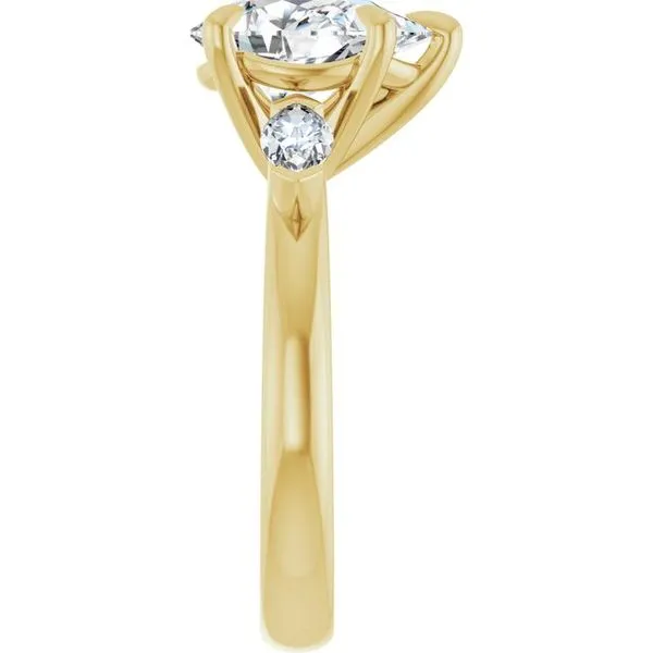 Claw-Prong Three-Stone Engagement Ring Image 4 Ocean View Jewelers Millville, DE