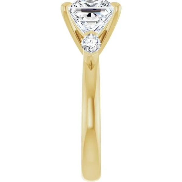 Claw-Prong Three-Stone Engagement Ring Image 4 Jimmy Smith Jewelers Decatur, AL