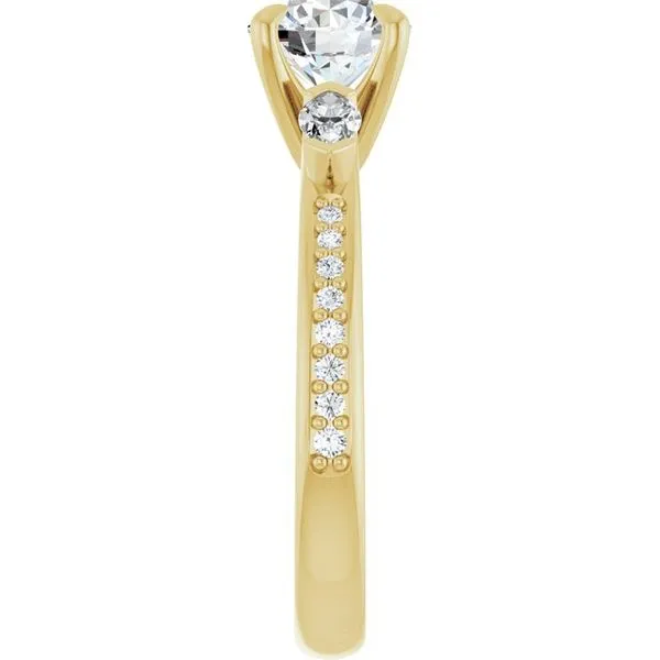 Claw-Prong Three-Stone Engagement Ring Image 4 Jimmy Smith Jewelers Decatur, AL