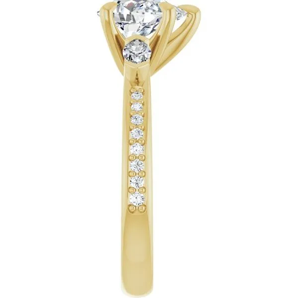 Claw-Prong Three-Stone Engagement Ring Image 4 Jimmy Smith Jewelers Decatur, AL