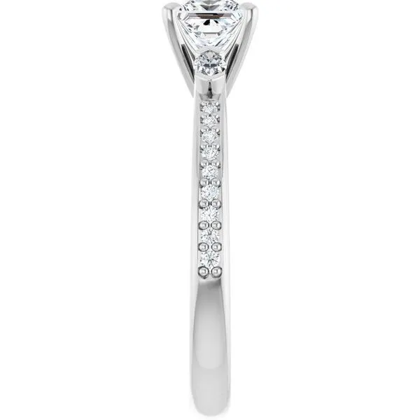 Claw-Prong Three-Stone Engagement Ring Image 4 Austin's Fine Diamonds & Jewelry Lyndhurst, NJ