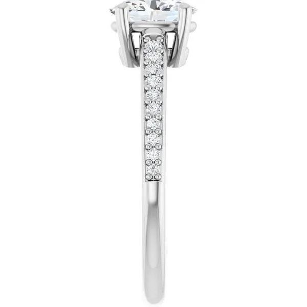 V-End Prong Engagement Ring Image 4 Eskews Fine Jewelers Lee's Summit, MO