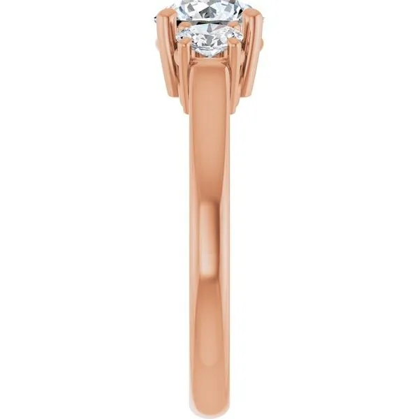 Three-Stone Engagement Ring Image 4 Austin's Fine Diamonds & Jewelry Lyndhurst, NJ