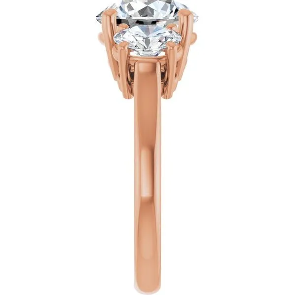 Three-Stone Engagement Ring Image 4 Austin's Fine Diamonds & Jewelry Lyndhurst, NJ