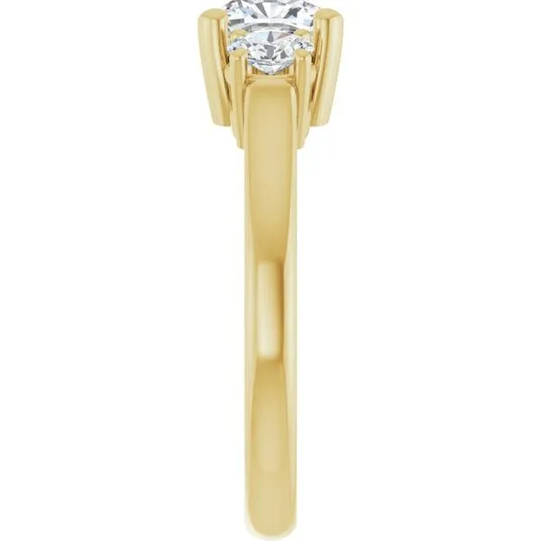 Three-Stone Engagement Ring Image 4 Don's Jewelry & Design Washington, IA