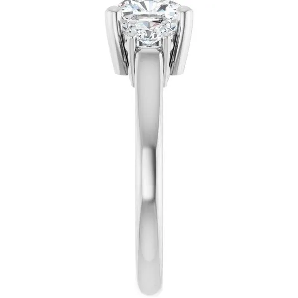 Three-Stone Engagement Ring Image 4 Austin's Fine Diamonds & Jewelry Lyndhurst, NJ