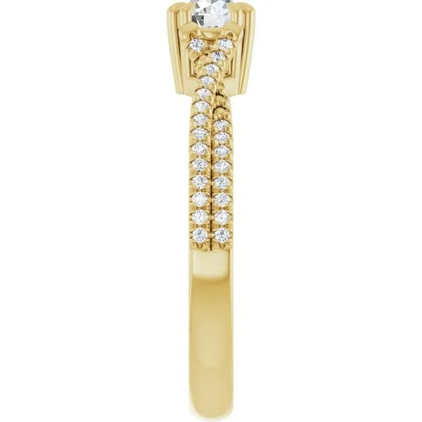 Double Claw-Prong Solitaire Criss-Cross Engagement Ring Image 4 Arezzo Jewelers Elmwood Park, IL
