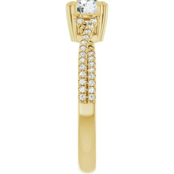 Double Claw-Prong Solitaire Criss-Cross Engagement Ring Image 4 Arezzo Jewelers Elmwood Park, IL