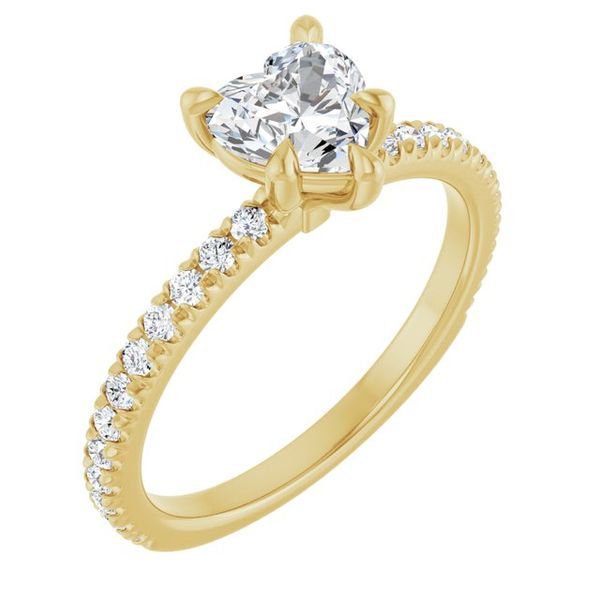 Claw-Prong Engagement Ring