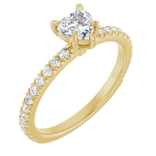 Claw-Prong Engagement Ring
