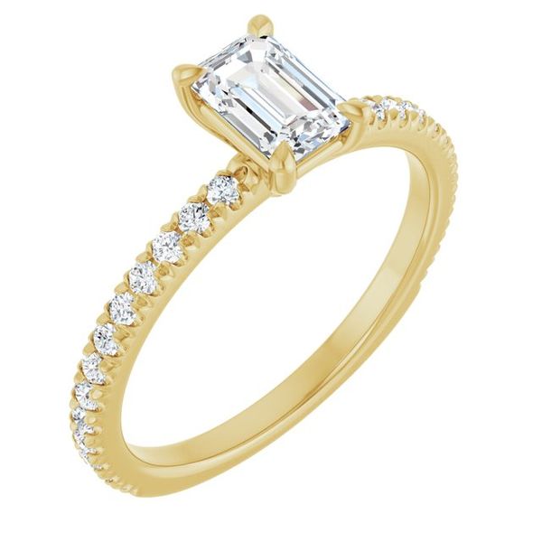 Claw-Prong Engagement Ring