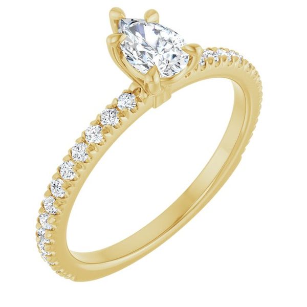 Claw-Prong Engagement Ring