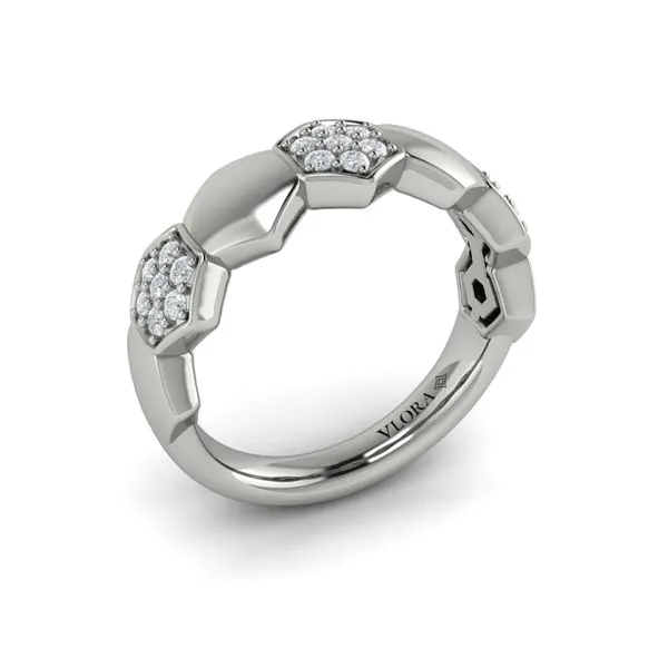 Alternating Diamond Cluster Honeycomb Ring James & Williams Jewelers Berwyn, IL