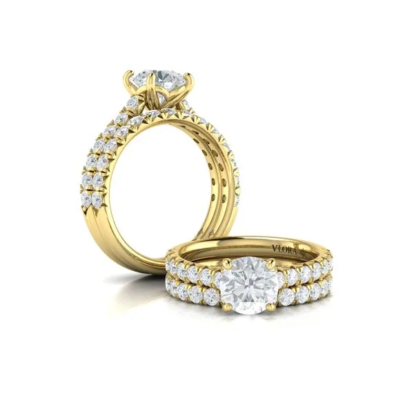 French Cathedral Round Diamond Engagement Ring Image 4 James & Williams Jewelers Berwyn, IL