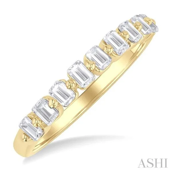 3/4 Ctw Half Eternity Emerald Cut Diamond Fashion Band in 14K Yellow Gold Hart's Jewelers Grants Pass, OR