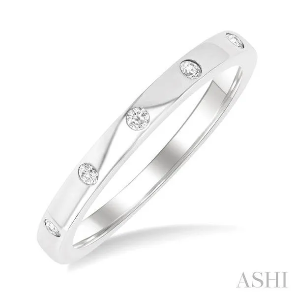 1/4 Ctw Flush Bezel Set Diamond Fashion Band in 14K White Gold Hart's Jewelers Grants Pass, OR