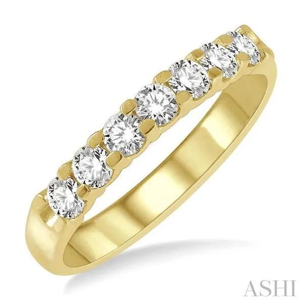 3/4 Ctw 7 Stone Round Cut Diamond Wedding Band in 14K Yellow Gold Hart's Jewelers Grants Pass, OR