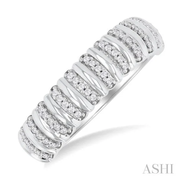 1/6 Ctw Ribbed Round Cut Diamond Fashion Ring in 10K White Gold Hart's Jewelers Grants Pass, OR