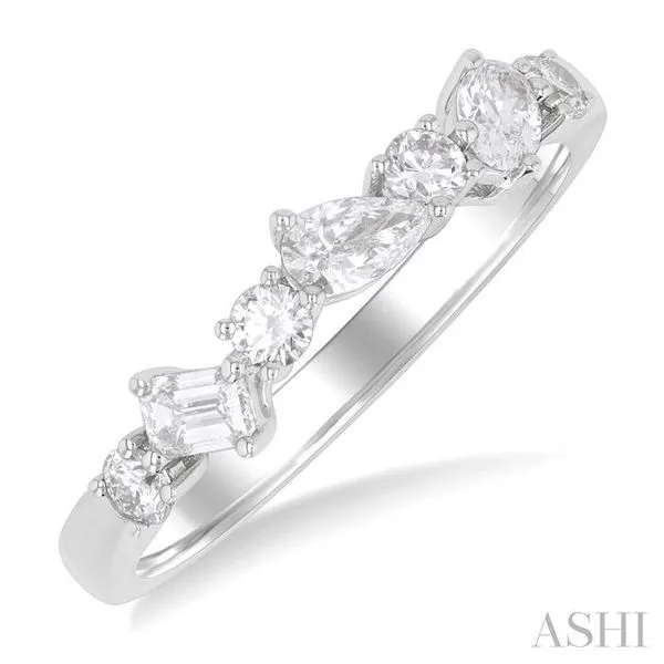 5/8 Ctw Mixed Shape Diamond Cut Fashion Band in 14K White Gold Hart's Jewelers Grants Pass, OR