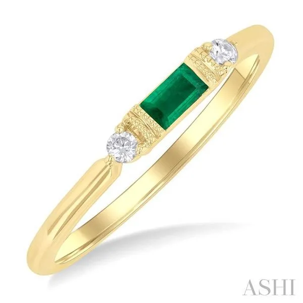 4X2 MM Baguette Cut Emerald and 1/20 Ctw Round Cut Diamond Precious Fashion Ring in 10K Yellow Gold Hart's Jewelers Grants Pass, OR