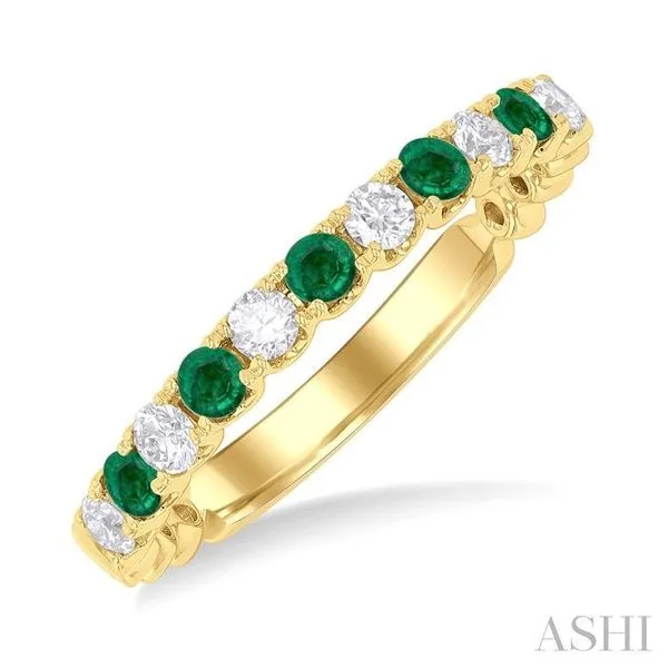 2.25 MM Emerald and 1/4 Ctw Round Cut Diamond Precious Wedding Band in 14K Yellow Gold Hart's Jewelers Grants Pass, OR
