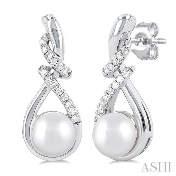 6 MM Round Shape Cultured Pearl and 1/6 Ctw Swirl Top Round Cut Diamond Fashion Earring in 10K White Gold Hart's Jewelers Grants Pass, OR