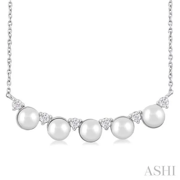 4.5 MM Round Shape Cultured Pearl and 1/6 Ctw Smile Round Cut Diamond Necklace in 10K White Gold Hart's Jewelers Grants Pass, OR