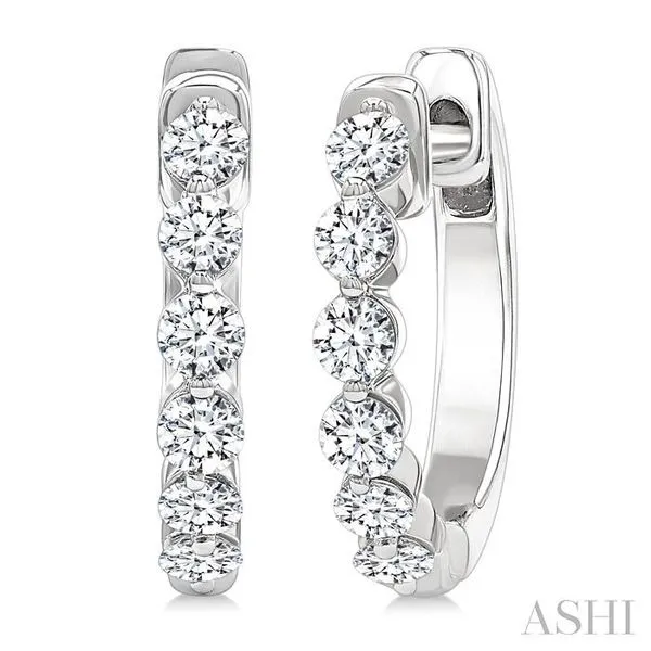 1/2 Ctw Prong Set Round Cut Diamond Hoop Earrings in 14K White gold Hart's Jewelers Grants Pass, OR
