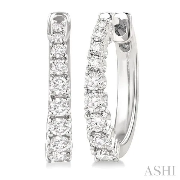 1/2 Ctw Graduated Round Cut Diamond Fashion Hoop Earrings in 14K White Gold Hart's Jewelers Grants Pass, OR