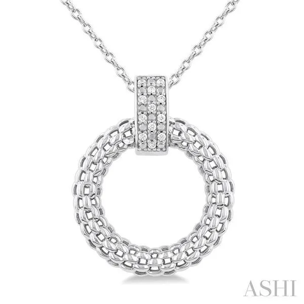 1/8 Ctw Cable Chain Inspired Bold Weave Circle Round Cut Diamond Pendant With Chain in Sterling Silver Hart's Jewelers Grants Pass, OR