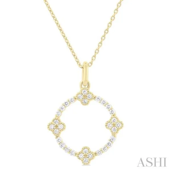1/4 Ctw Clover Leaf Circle Round Cut Diamond Pendant With Chain in 10K Yellow Gold Hart's Jewelers Grants Pass, OR