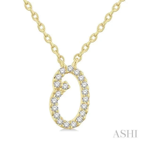 1/20 Ctw Initial 'O' Round cut Diamond Pendant With Chain in 14K Yellow Gold Hart's Jewelers Grants Pass, OR