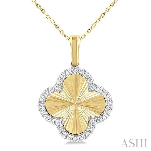 1/4 Ctw Fluted Texture Clover Round Cut Diamond Fashion Pendant With Chain in 10K Yellow and White Gold Hart's Jewelers Grants Pass, OR
