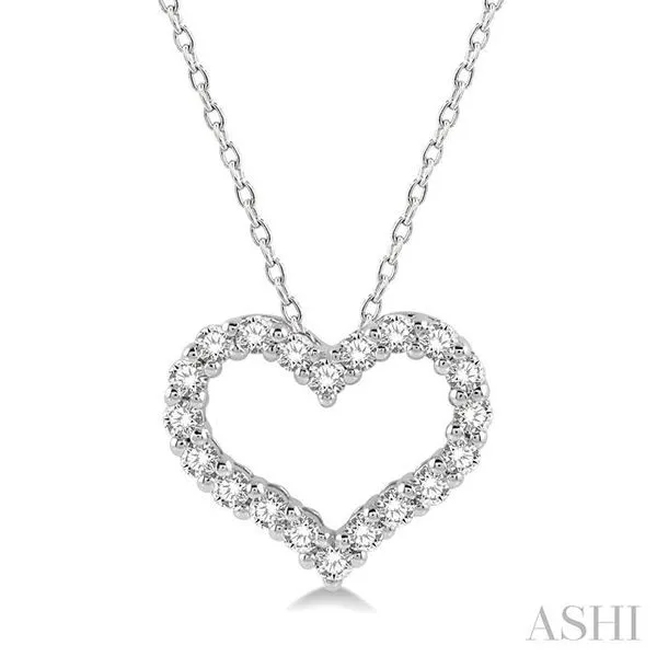 1/4 Ctw Heart Shape Round Cut Diamond Pendant With Chain in 14K White Gold Hart's Jewelers Grants Pass, OR