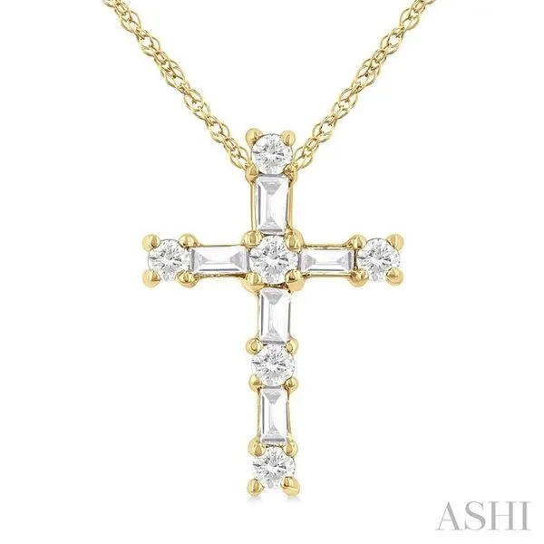 1/20 Ctw Round Cut Diamond Cross Pendant in 10K Yellow Gold with Chain Hart's Jewelers Grants Pass, OR
