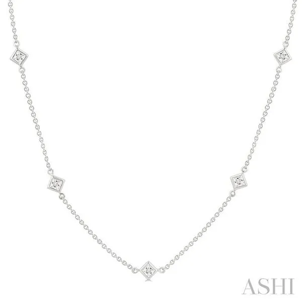 1 1/2 Ctw Princess Cut Diamond Station Necklace in 14K White Gold Hart's Jewelers Grants Pass, OR