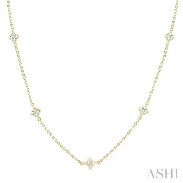 1 1/2 Ctw Princess Cut Diamond Fashion Necklace in 14K Yellow Gold Hart's Jewelers Grants Pass, OR