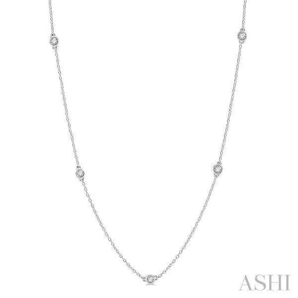 3/4 Ctw Round Cut Diamond Fashion Necklace in 14K White Gold Hart's Jewelers Grants Pass, OR
